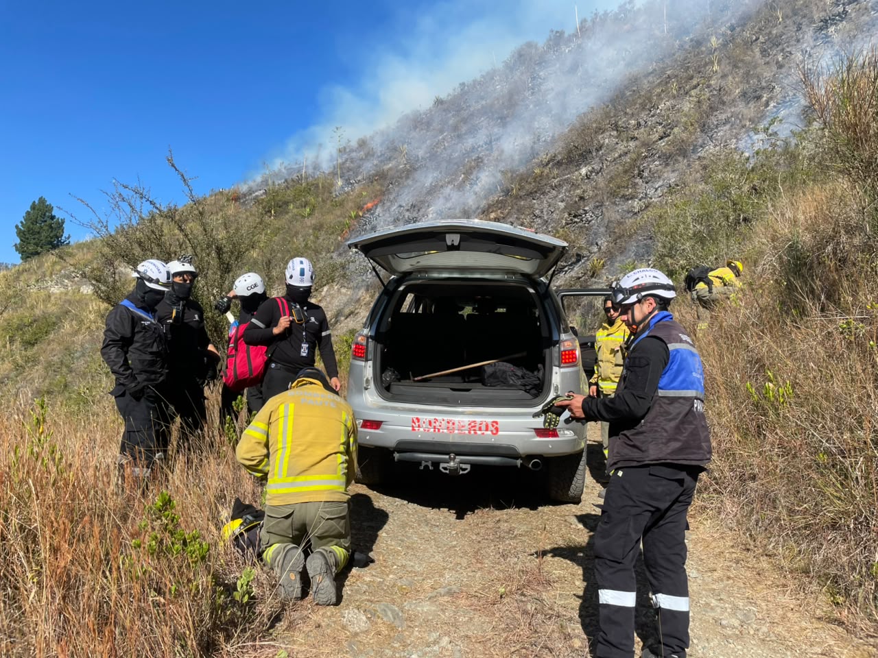 CONSULTING GROUP ECUADOR BRINDÓ APOYO DURANTE LA ATENCIÓN DEL INCENDIO FORESTAL EN CHICTYCAY – PUENTE EUROPA