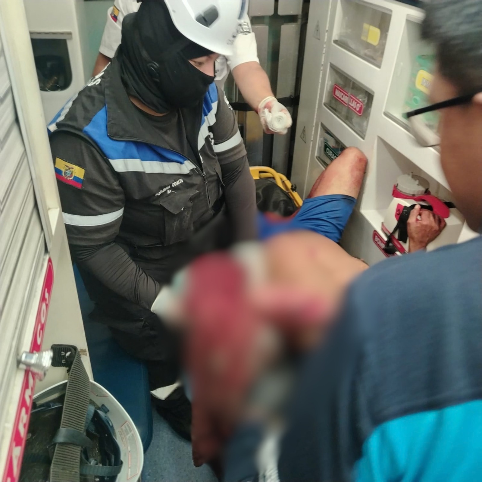 CGE BRINDÓ ATENCIÓN PREHOSPITALARIA A PERSONA HERIDA TRAS RIÑA EN CIUDAD VERDE