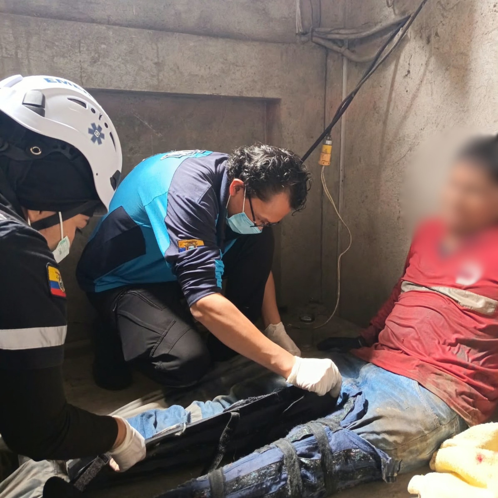 Accidente laboral deja a un hombre herido en la av. Cooperativismo; CGE brindó atención prehospitalaria