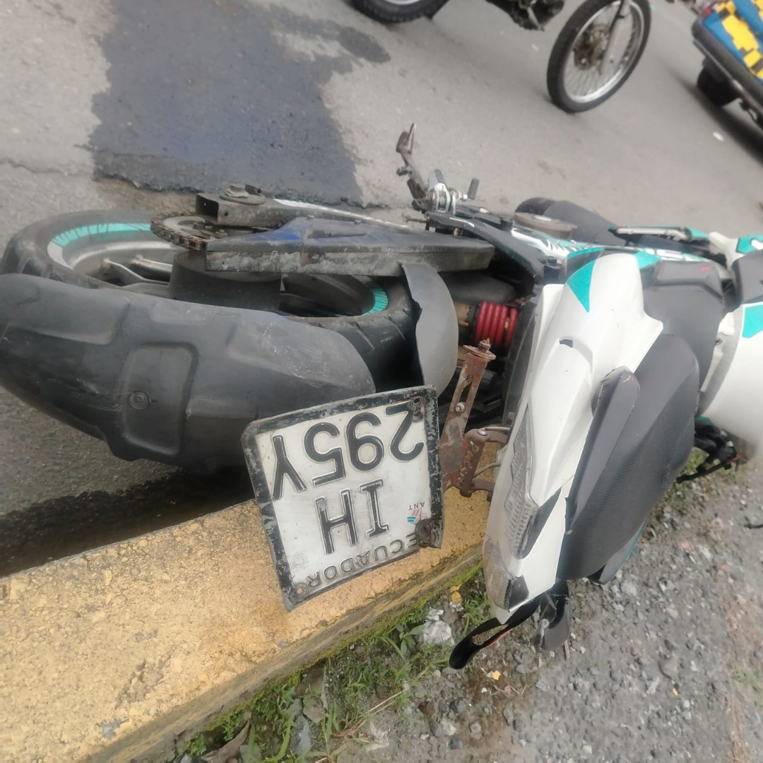 CONSULTING GROUP ECUADOR BRINDÓ ATENCIÓN Y TRASLADÓ A JOVEN HERIDA TRAS ACCIDENTE DE TRÁNSITO